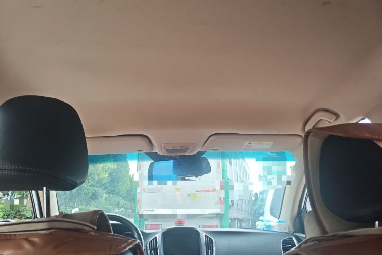 Used Baojun 560 2016 1.8L iAMT Elite Edition Headliner