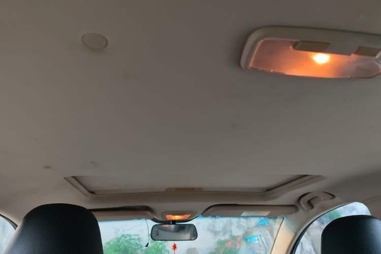 Used Baojun 560 2016 1.5T Manual Luxury Model Headliner