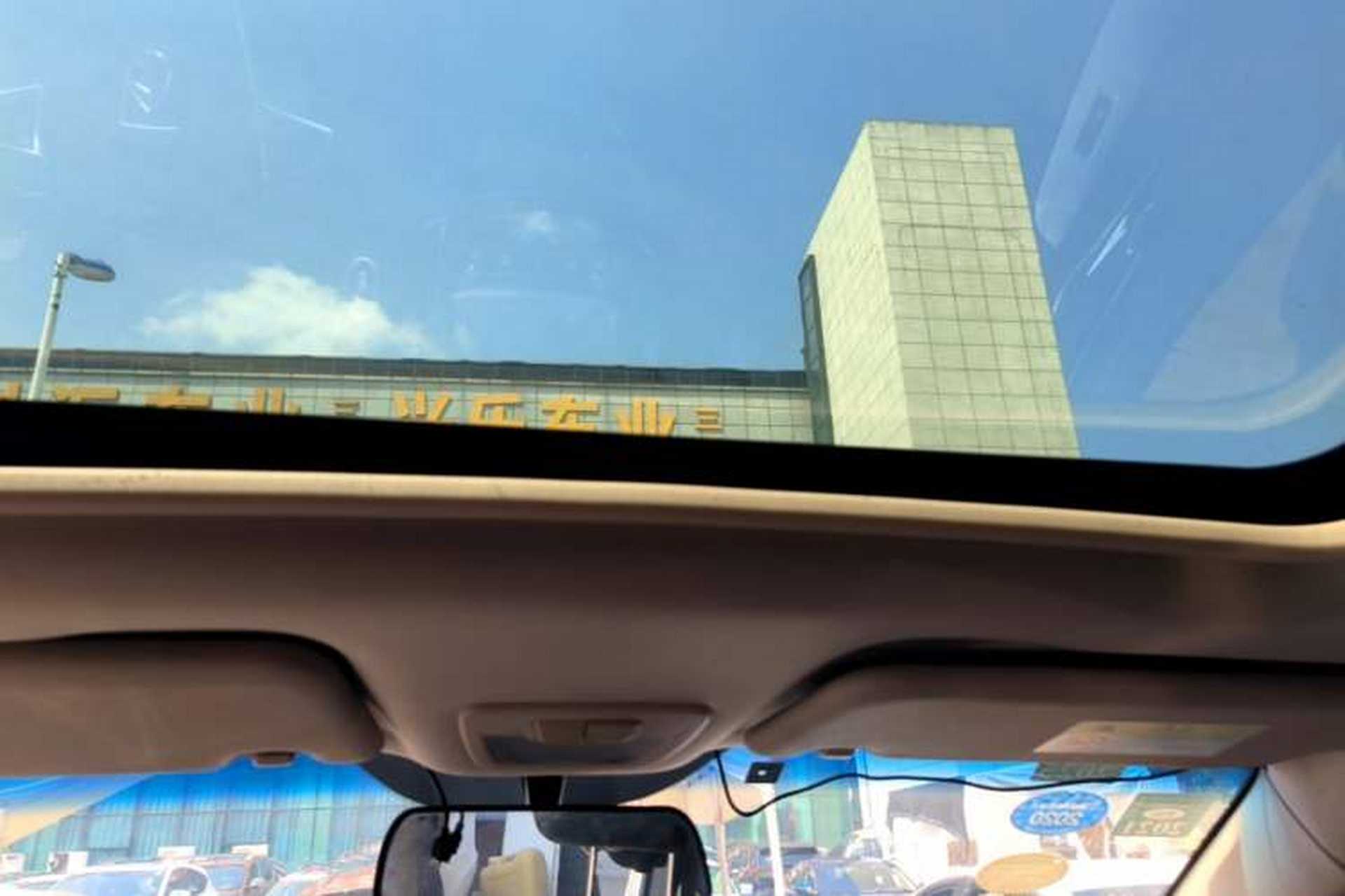 Used Baojun 560 2016 1.5T Manual Luxury Model Headliner