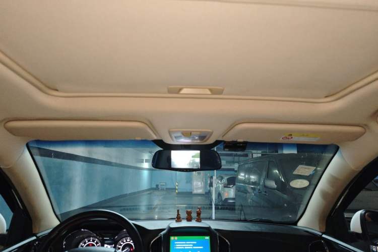 Used Baojun 560 2016 1.8L iAMT Luxury Model Headliner