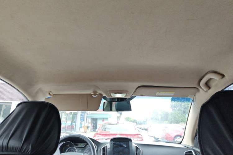 Used Baojun 560 2016 1.8L Manual Value Edition Headliner