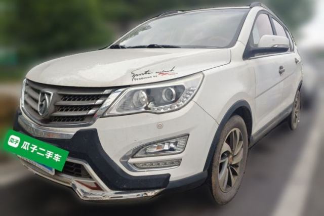Used Baojun 560 2016 1.8L Manual Elite Edition