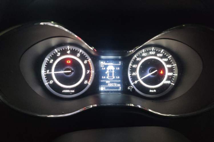 Used Baojun 560 2016 1.8L Manual Luxury Edition Instrument Cluster