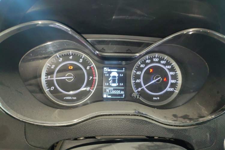 Used Baojun 560 2016 1.8L iAMT Luxury Model Instrument Cluster