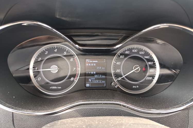 Used Baojun 560 2016 1.8L iAMT Luxury Model Instrument Cluster
