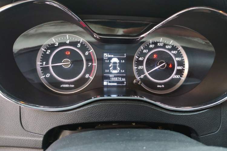 Used Baojun 560 2016 1.8L Manual Luxury Edition Instrument Cluster