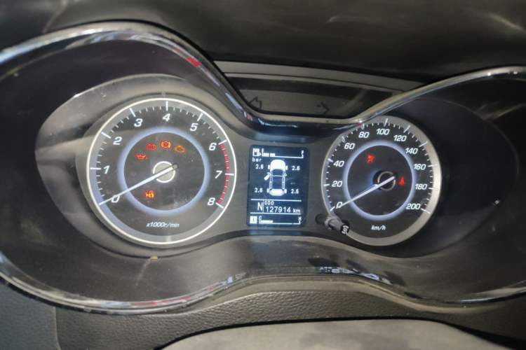 Used Baojun 560 2016 1.8L iAMT Luxury Model Instrument Cluster