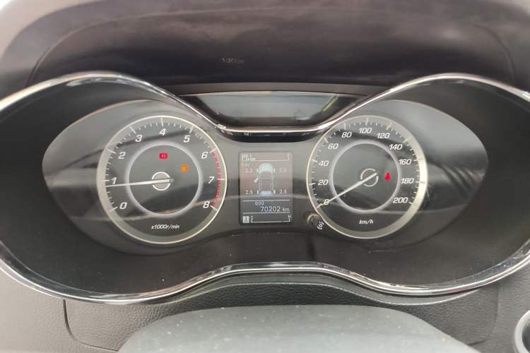 Used Baojun 560 2016 1.5T Manual Luxury Model Instrument Cluster
