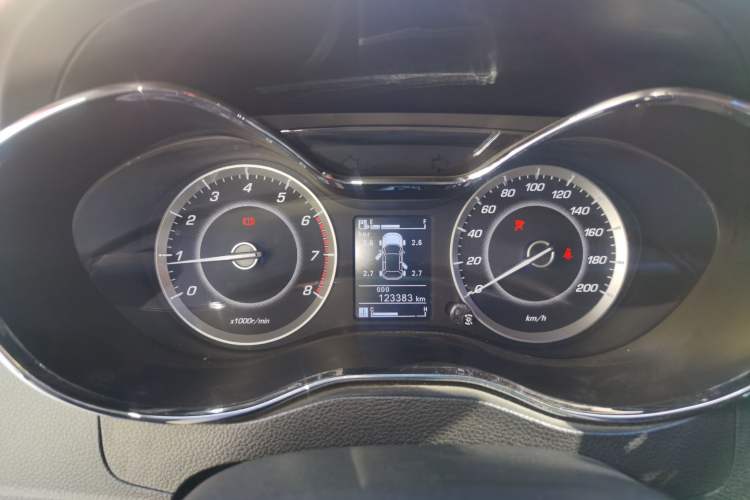 Used Baojun 560 2016 1.8L Manual Luxury Edition Instrument Cluster