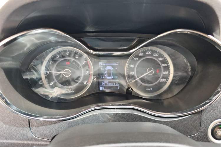 Used Baojun 560 2016 1.8L iAMT Luxury Model Instrument Cluster