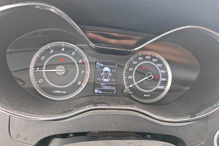 Used Baojun 560 2016 1.8L Manual Luxury Edition Instrument Cluster