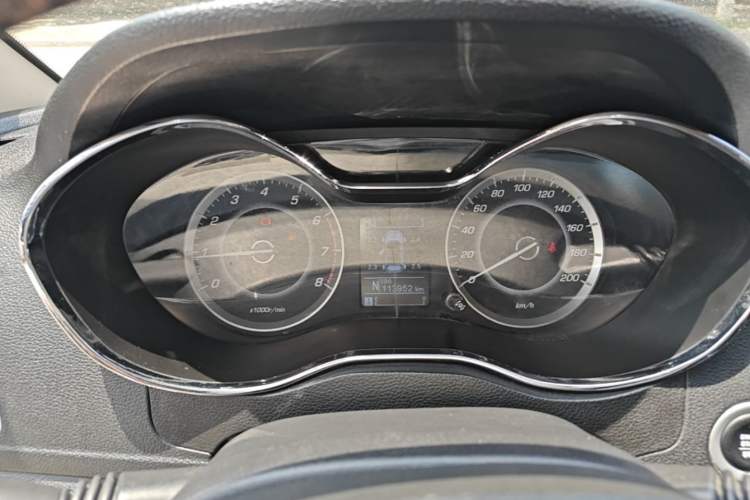Used Baojun 560 2016 1.8L iAMT Luxury Model Instrument Cluster