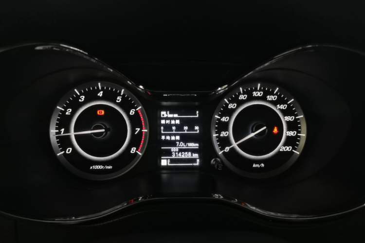 Used Baojun 560 2016 1.5T Manual Luxury Model Instrument Cluster