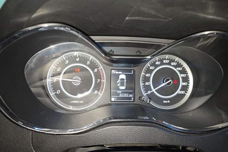 Used Baojun 560 2016 1.8L Manual Elite Edition Instrument Cluster