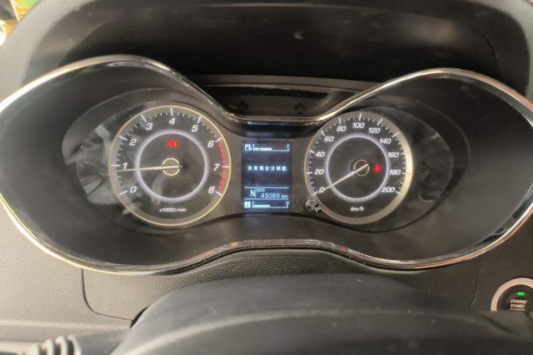 Used Baojun 560 2016 1.8L iAMT Luxury Model Instrument Cluster