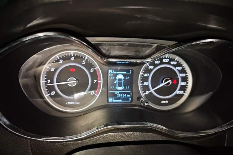 Used Baojun 560 2016 1.8L Manual Luxury Edition Instrument Cluster