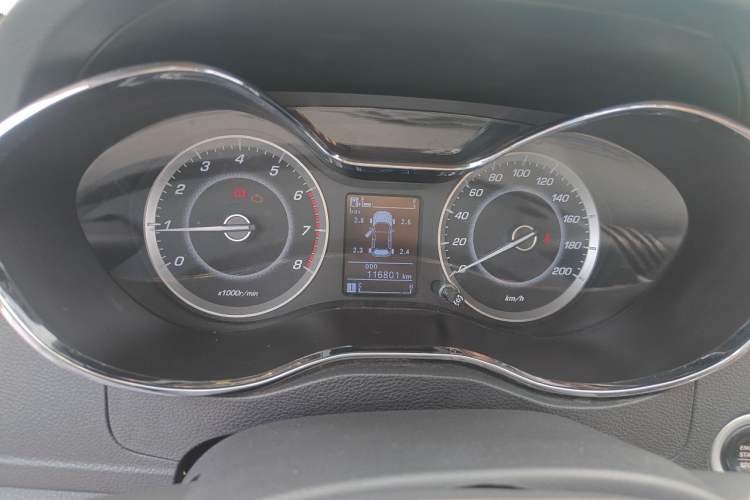 Used Baojun 560 2016 1.5T Manual Luxury Model Instrument Cluster