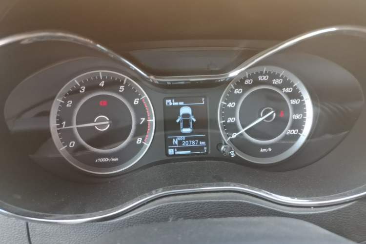 Used Baojun 560 2016 1.8L iAMT Elite Edition Instrument Cluster