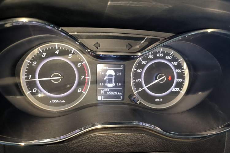 Used Baojun 560 2016 1.8L iAMT Luxury Model Instrument Cluster