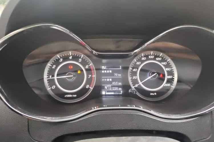 Used Baojun 560 2016 1.8L iAMT Luxury Model Instrument Cluster