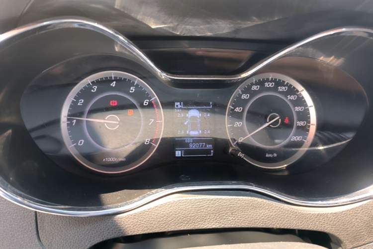 Used Baojun 560 2016 1.5T Manual Luxury Model Instrument Cluster