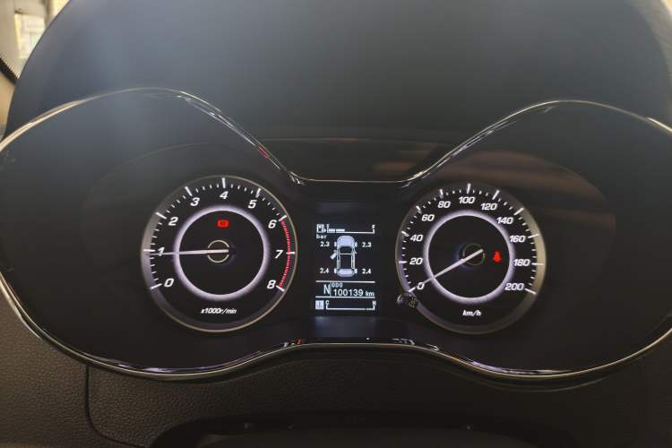 Used Baojun 560 2016 1.8L iAMT Luxury Model Instrument Cluster