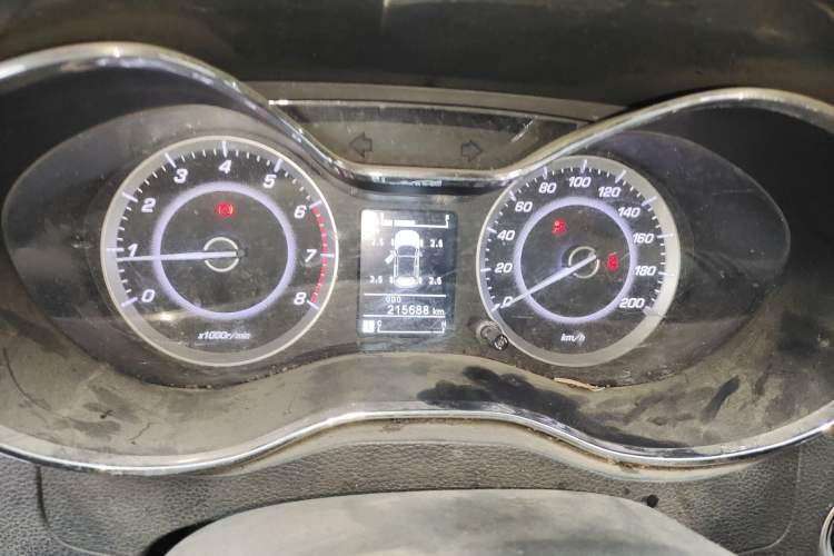 Used Baojun 560 2016 1.8L Manual Luxury Edition Instrument Cluster