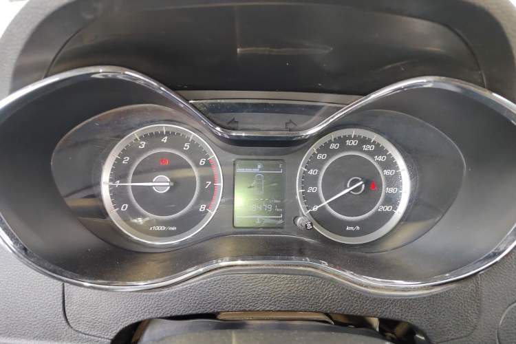 Used Baojun 560 2016 1.5T Manual Comfort Edition Instrument Cluster