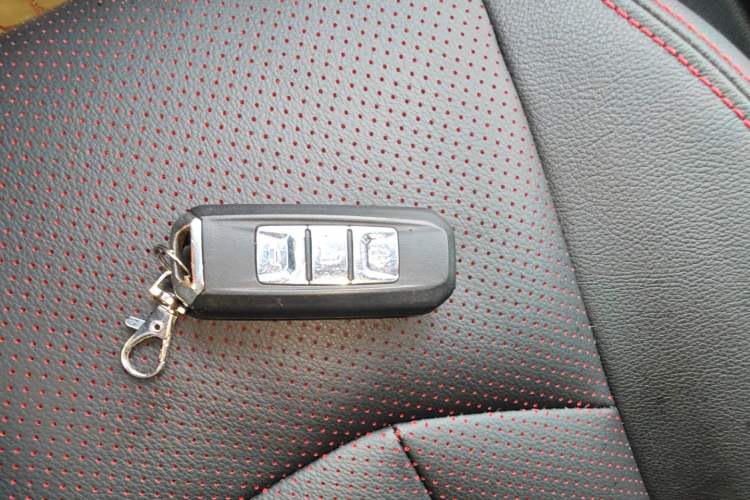 Used Baojun 560 2016 1.8L iAMT Luxury Model Interior 1