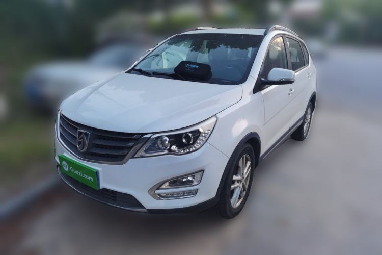 Used Baojun 560 2016 1.8L Manual Comfort Edition Guazi used car, China used car export, Used car for sale, Used Baojun cars, Cheapest cars for sale