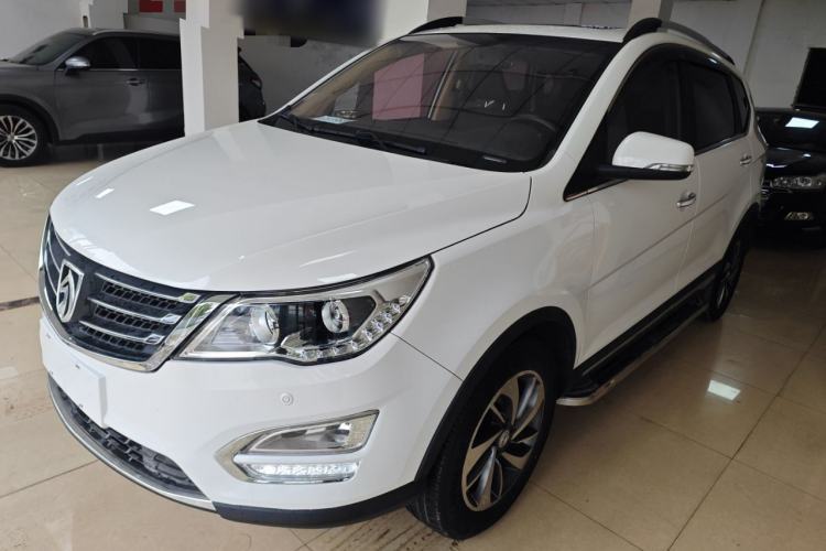 Used Baojun 560 2016 1.8L Manual Luxury Edition Guazi used car, China used car export, Used car for sale, Used Baojun cars, Cheapest cars for sale
