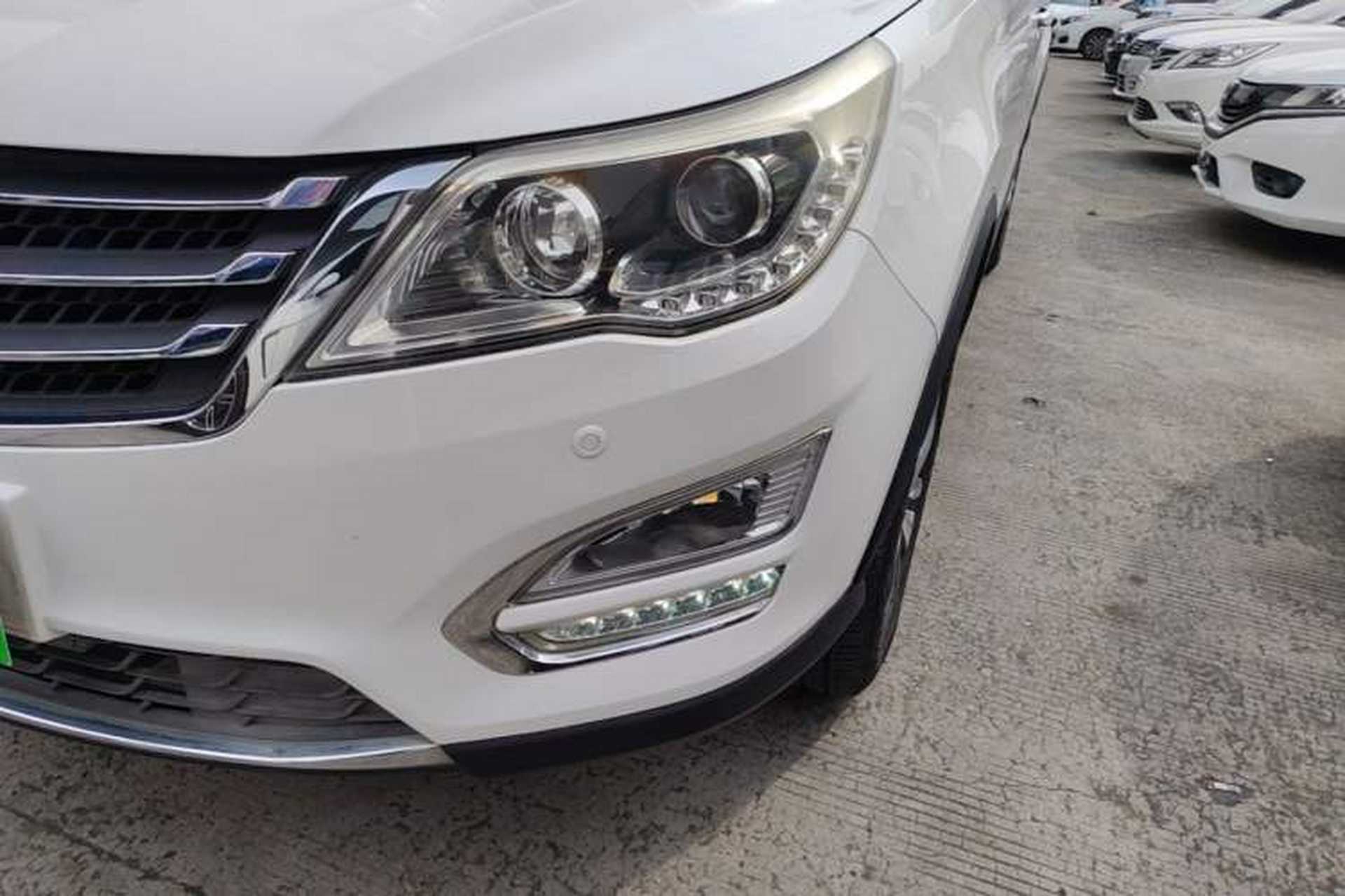 Used Baojun 560 2016 1.8L Manual Luxury Edition Left Front Headlight