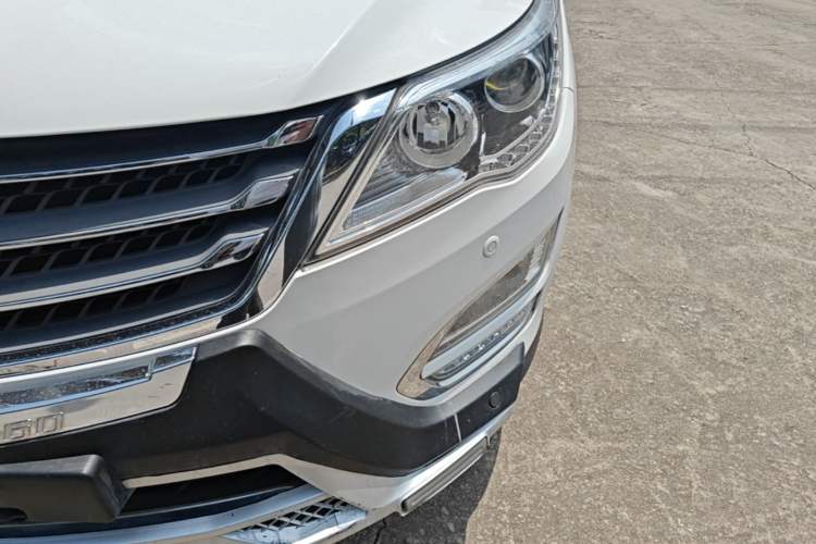 Used Baojun 560 2016 1.8L iAMT Luxury Model Left Front Headlight