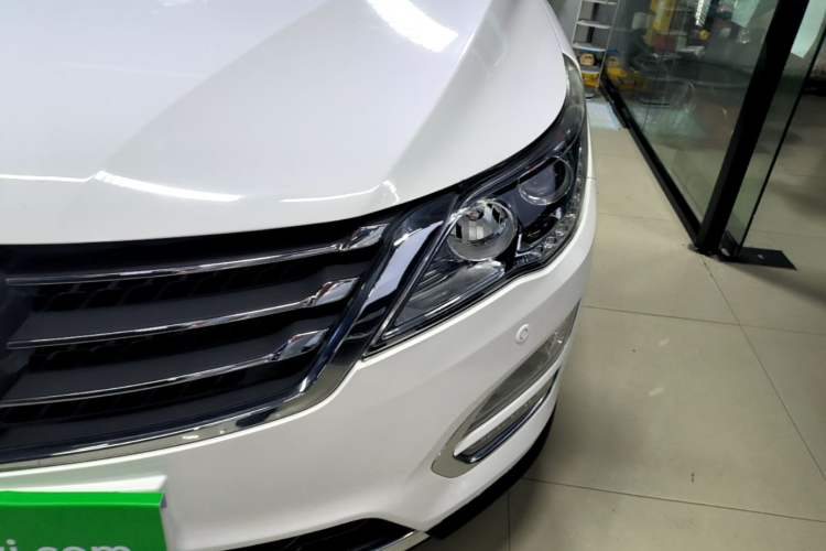 Used Baojun 560 2016 1.8L iAMT Luxury Model Left Front Headlight