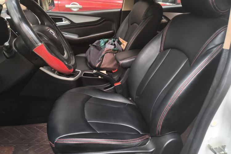 Used Baojun 560 2016 1.8L Manual Comfort Edition Left Front Seat
