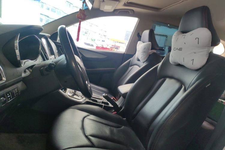 Used Baojun 560 2016 1.8L iAMT Luxury Model Left Front Seat