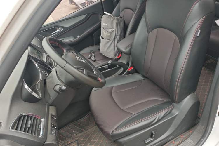 Used Baojun 560 2016 1.8L Manual Luxury Edition Left Front Seat