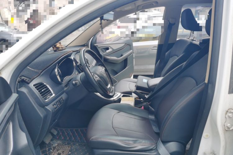 Used Baojun 560 2016 1.8L iAMT Luxury Model Left Front Seat