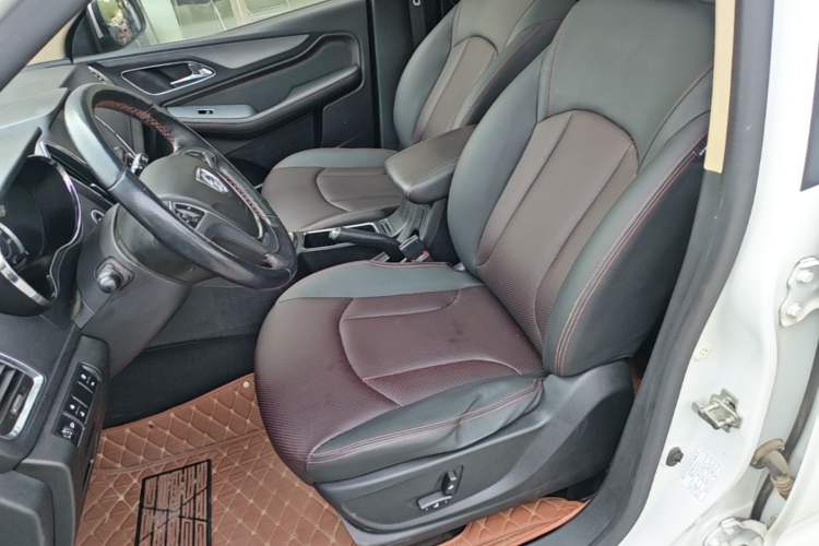 Used Baojun 560 2016 1.8L Manual Luxury Edition Left Front Seat