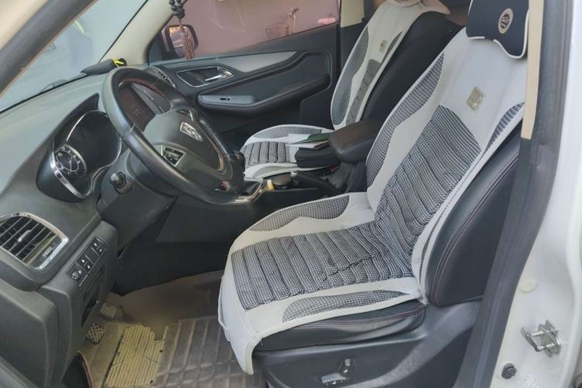 Used Baojun 560 2016 1.8L Manual Luxury Edition Left Front Seat