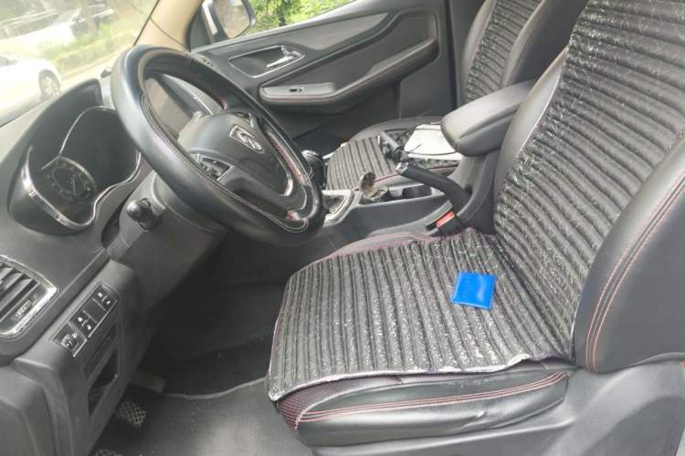 Used Baojun 560 2016 1.5T Manual Luxury Model Left Front Seat