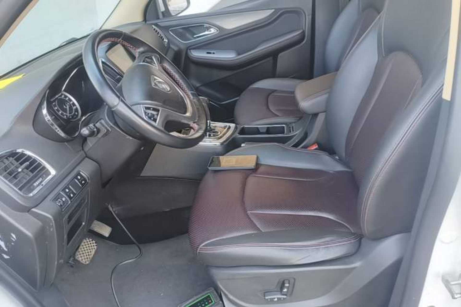 Used Baojun 560 2016 1.8L iAMT Luxury Model Left Front Seat