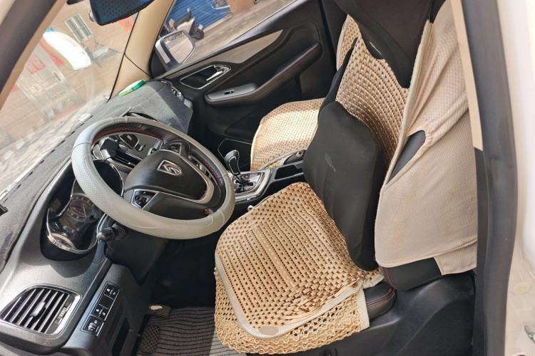 Used Baojun 560 2016 1.8L iAMT Luxury Model Left Front Seat