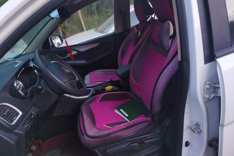 Used Baojun 560 2016 1.8L Manual Comfort Edition Left Front Seat