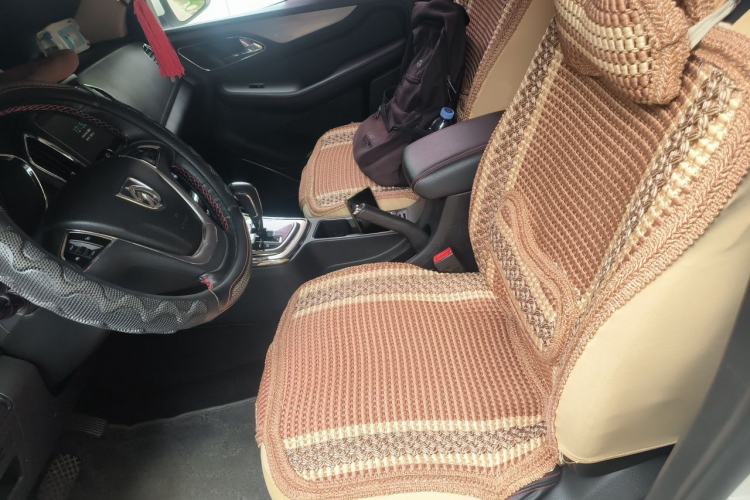 Used Baojun 560 2016 1.8L iAMT Luxury Model Left Front Seat