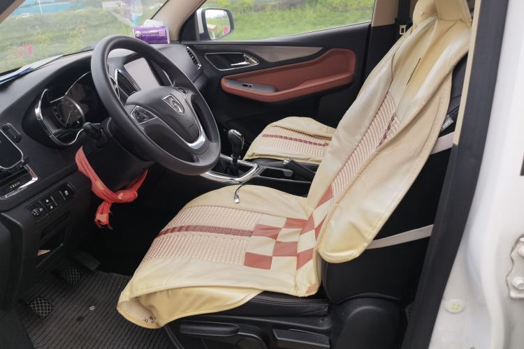 Used Baojun 560 2016 1.8L Manual Elite Edition Left Front Seat