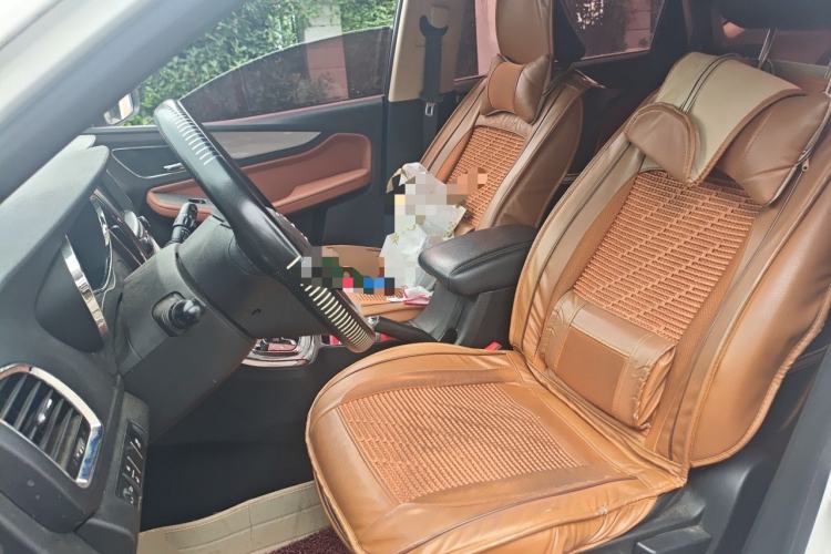 Used Baojun 560 2016 1.8L iAMT Elite Edition Left Front Seat