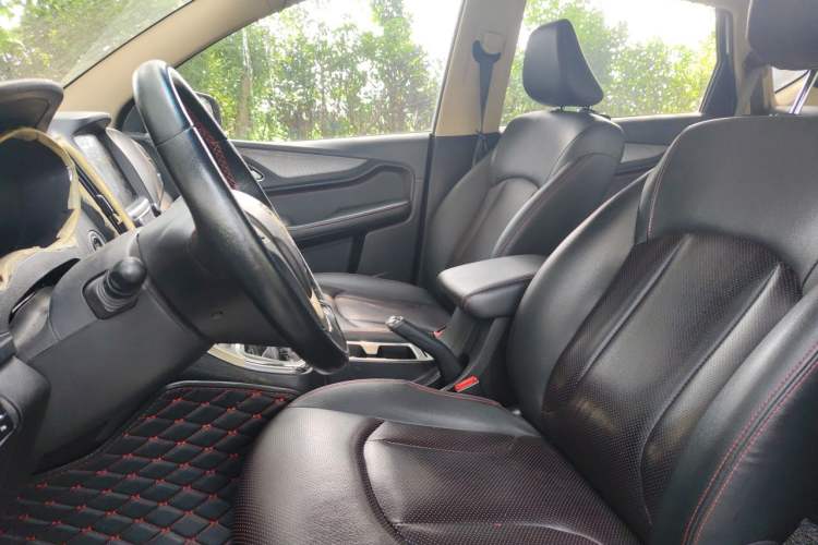 Used Baojun 560 2016 1.5T Manual Luxury Model Left Front Seat