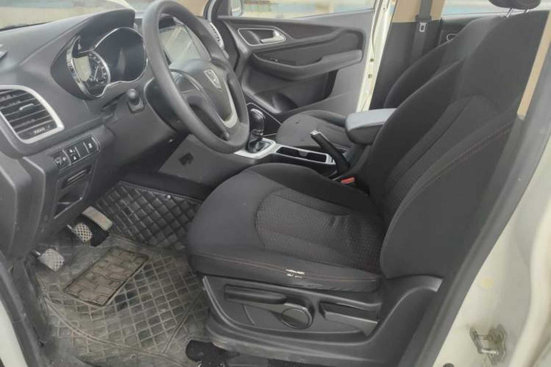 Used Baojun 560 2016 1.8L Manual Value Edition Left Front Seat