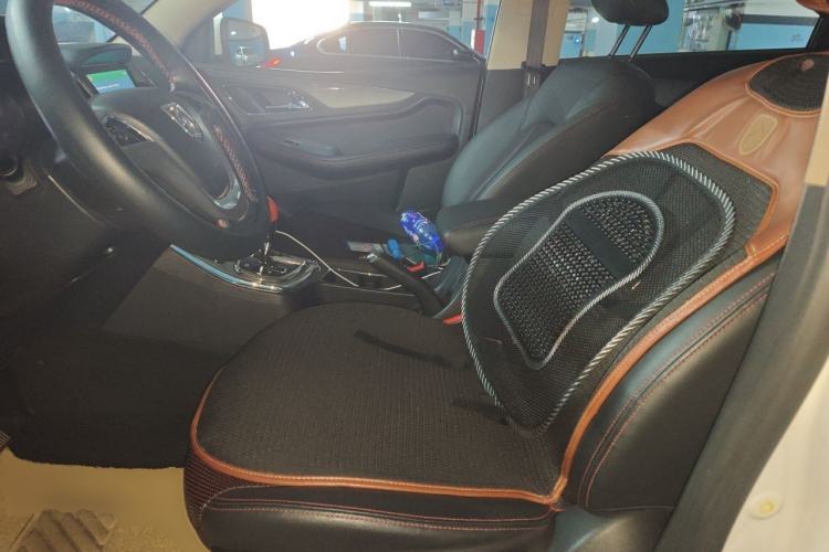 Used Baojun 560 2016 1.8L iAMT Luxury Model Left Front Seat